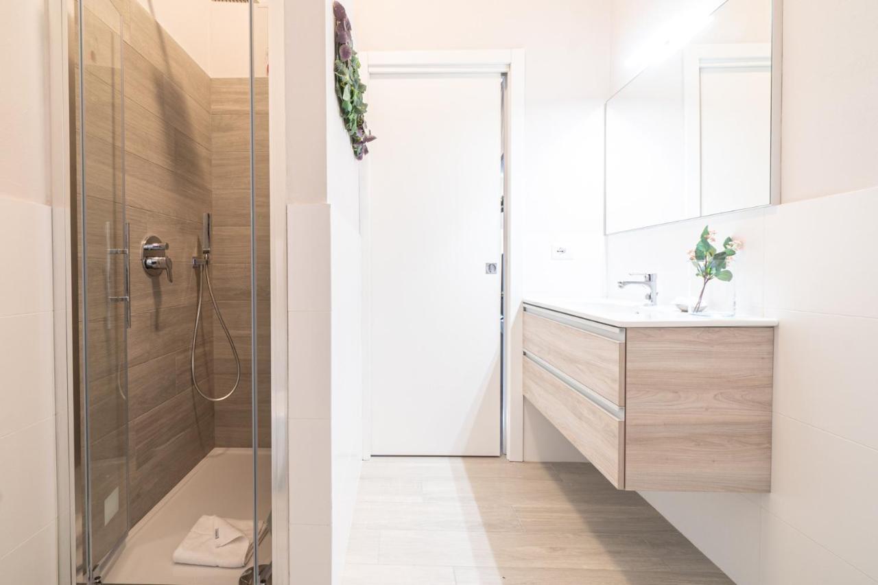 Easylife - Accogliente Residenza A Due Passi Dal Duomo Apartment Milan Exterior photo