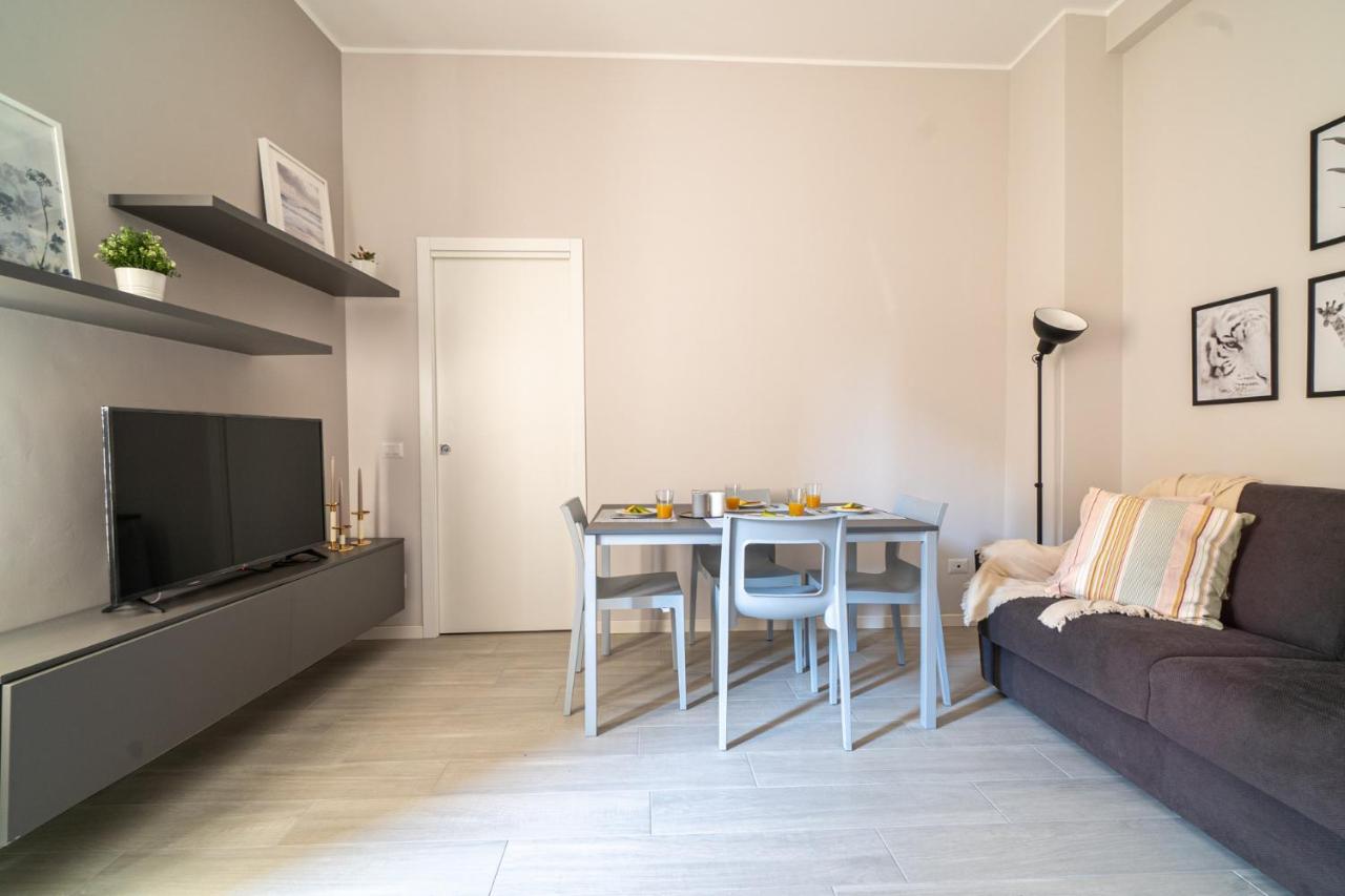 Easylife - Accogliente Residenza A Due Passi Dal Duomo Apartment Milan Exterior photo