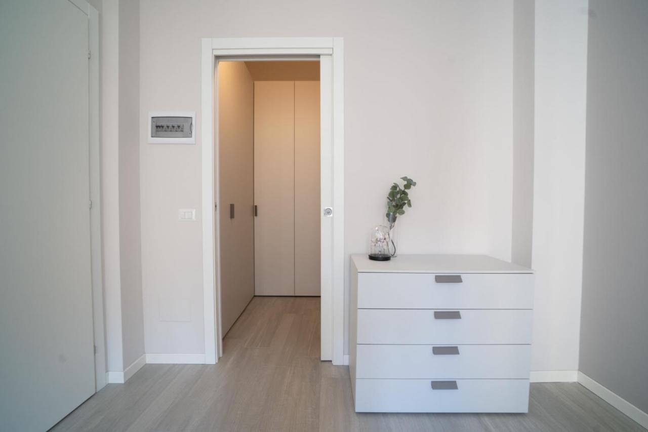 Easylife - Accogliente Residenza A Due Passi Dal Duomo Apartment Milan Exterior photo
