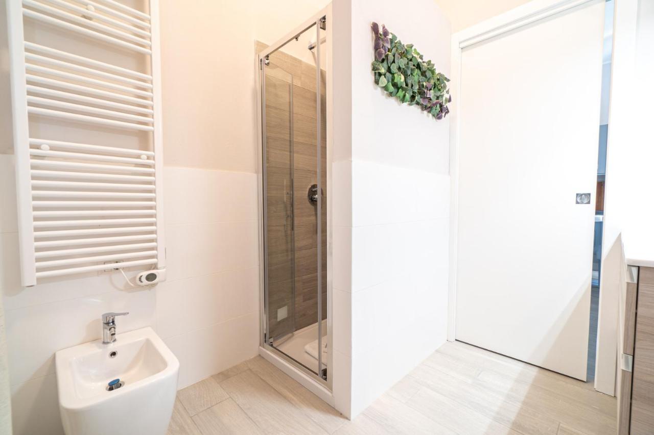 Easylife - Accogliente Residenza A Due Passi Dal Duomo Apartment Milan Exterior photo